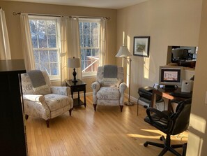 Offices - Sunset Cove in Saint George Maine (Saint George)