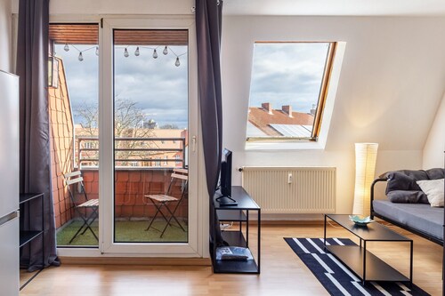 Apartment 'Magdeburg' with Balcony and Wi-Fi