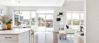 Magnificent Stylish Escape