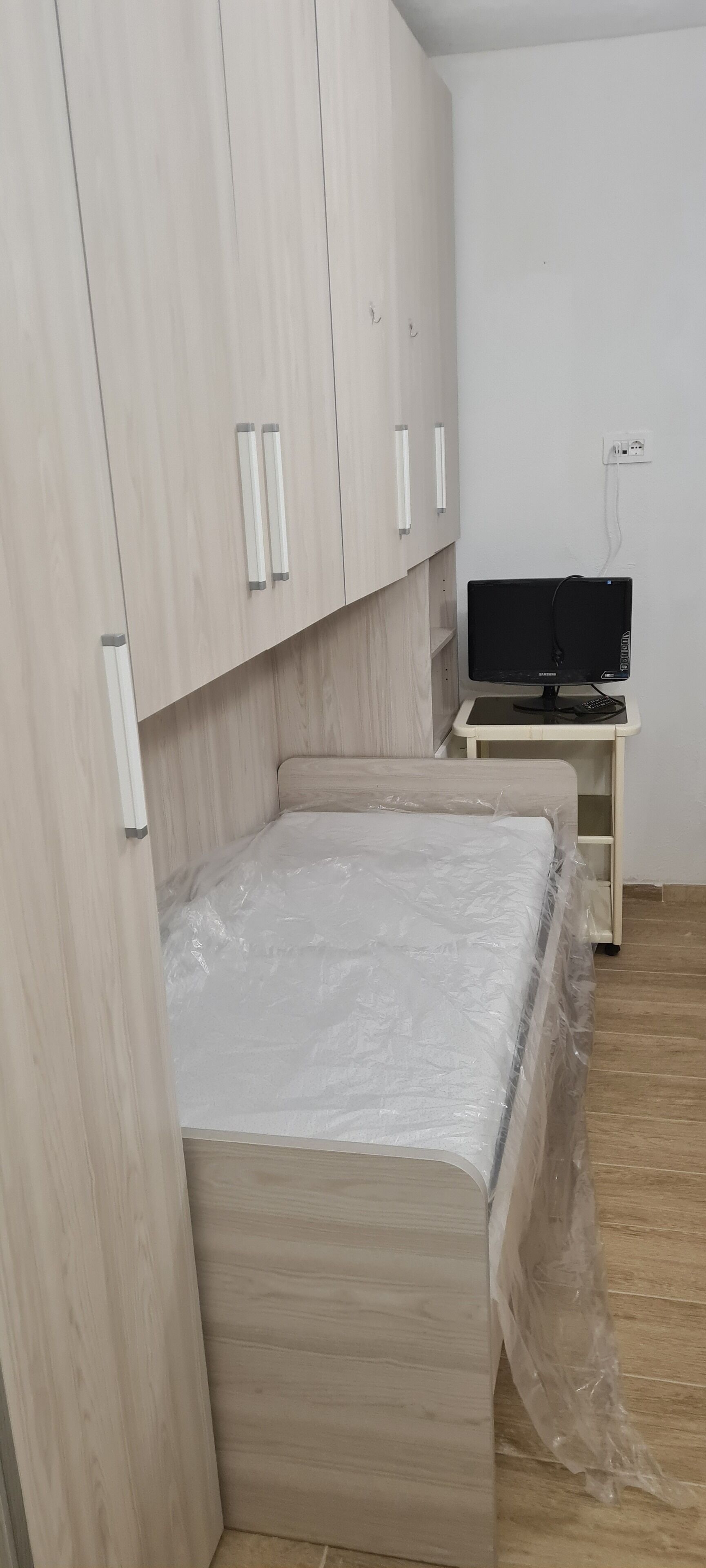 1 makuuhuone, vauvan matkasänky, Wi-Fi, vuodevaatteet