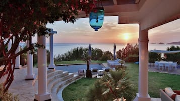 House | Garden
