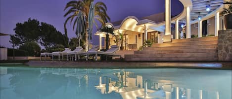 House | Pool | Indoor pool, outdoor pool