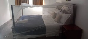 Deluxe Double Room, 1 Bedroom, Garden View - Ingrids Place Namugongo (Kampala)