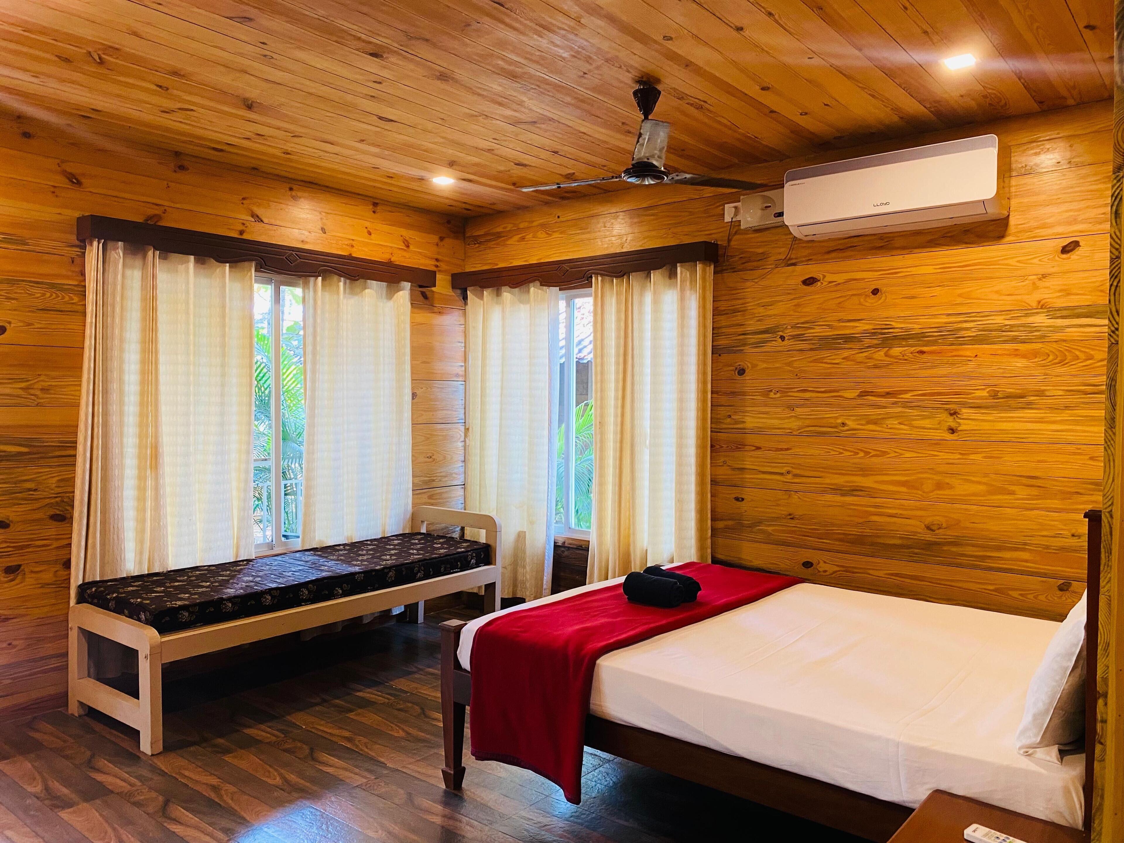 Deluxe Cabin, Garden View | Soundproofing, free WiFi