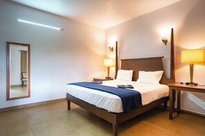 Comfort Room, Garden View