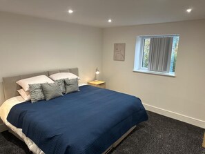 2 chambres, fer et planche à repasser, Wi-Fi gratuit