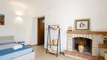 Bügeleisen/Bügelbrett, WLAN, Bettwäsche