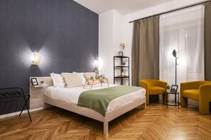 1 habitación, tabla de planchar con plancha, wifi y ropa de cama