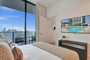 2 chambres, fer et planche à repasser, Wi-Fi, draps fournis