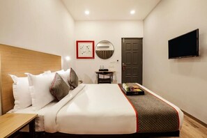 Classic Double Room, 1 Queen Bed, Private Bathroom | Hypo-allergenic bedding, down comforters, in-room safe, laptop workspace - The Onyx (Nagpur)