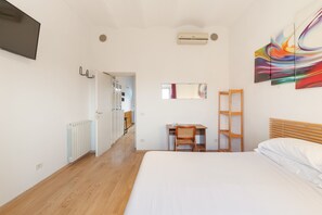 3 chambres, fer et planche à repasser, Wi-Fi