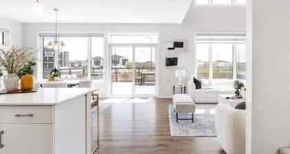 Magnificent Stylish Escape