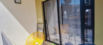 Elegant lifestyle gateaway

Cozy and stylish Apartment in Lifestyle Estate!

  