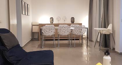 jolie maison  a la porte de paris