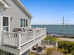 Terrace/patio - White Caps, oceanfront home in Port Clyde Maine (Saint George)