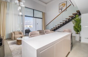 Premium Ev, Bahçe Manzaralı | Oturma alanı