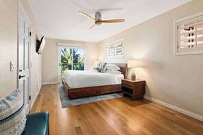 3 Schlafzimmer, Schreibtisch, Bügeleisen/Bügelbrett, WLAN