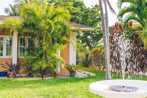 Fachada de la propiedad