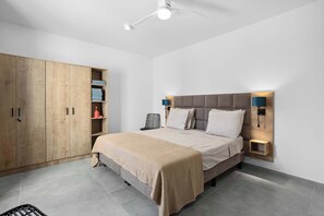 1 bedroom, WiFi, bed sheets, wheelchair access