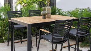 Outdoor dining - Bonaire Beach Apartments 7 centrally located with sea views (Kralendijk)