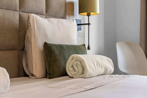2 bedrooms, WiFi, bed sheets, wheelchair access