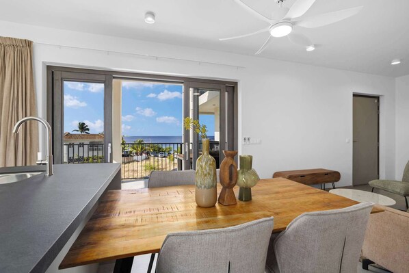 Dining - Bonaire Beach Apartment 9 with communal pool and diving facilities (Kralendijk)
