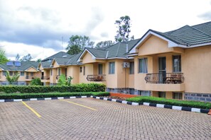 Front of property - Sakinas Luxury Suites (Nairobi)