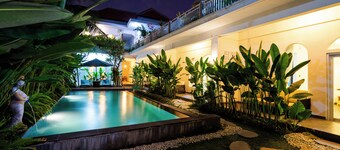 Mahayana House