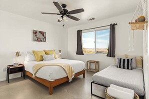 4 室のベッドルーム、アイロン / アイロン台、旅行用ベビーベッド、WiFi