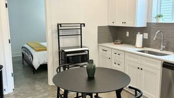 1 soveværelse, strygejern/strygebræt, Wi-Fi, sengetøj