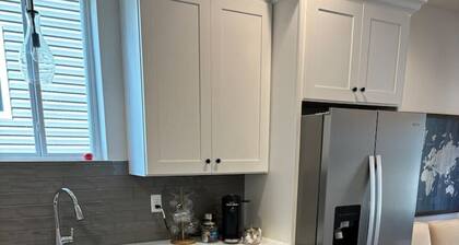 NEW-Marsh House-King Bed-Fast WiFi-Nespresso-Cozy