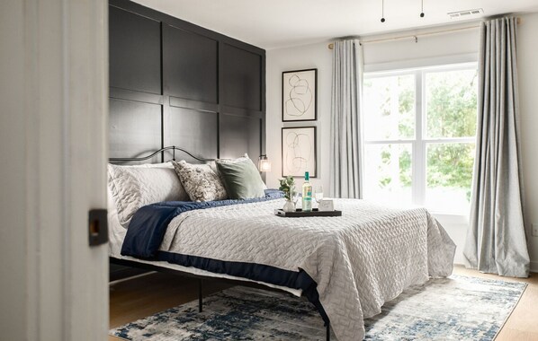 5 habitaciones, tabla de planchar con plancha y wifi gratis 