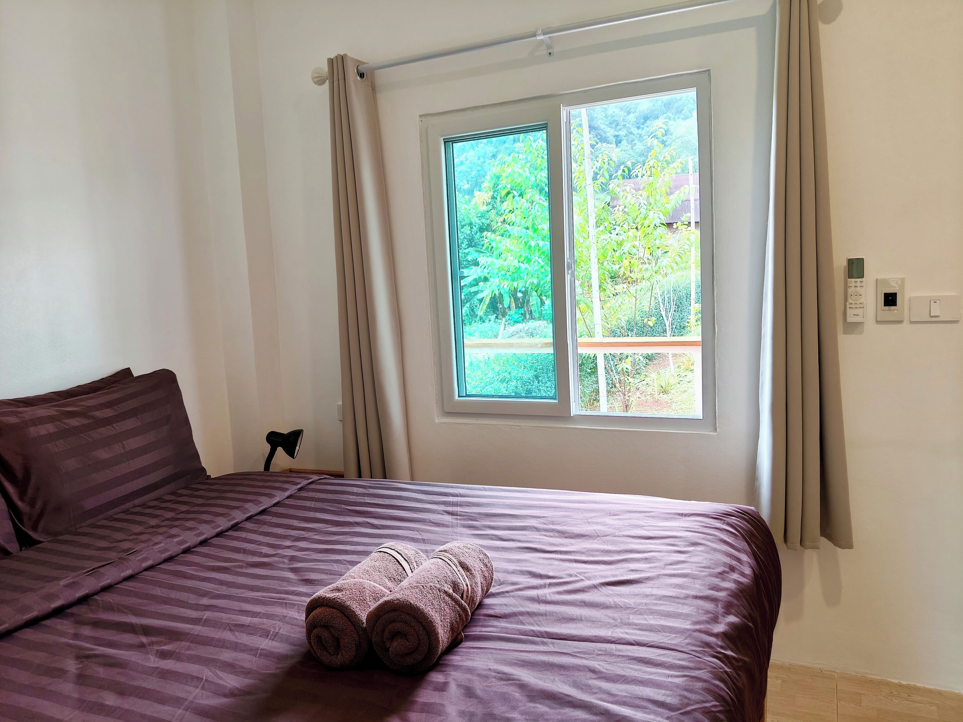Standard Double or Twin Room, Balcony, Mountain View | Desk, free WiFi