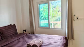 Standard Double or Twin Room, Balcony, Mountain View | Desk, free WiFi