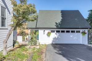 Cottage (1 Bedroom) | Interior - Steps to Sutter Creek: Chic Wine Country Cottage (Sutter Creek)