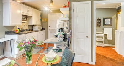 7 Mi to Elvis Presley Birthplace: Studio Retreat!