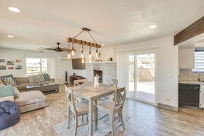House (3 Bedrooms) | Interior