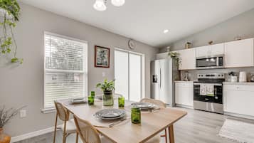 Casa (2 Bedrooms) | Interior