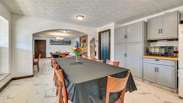 House (Multiple Bedrooms) | Interior