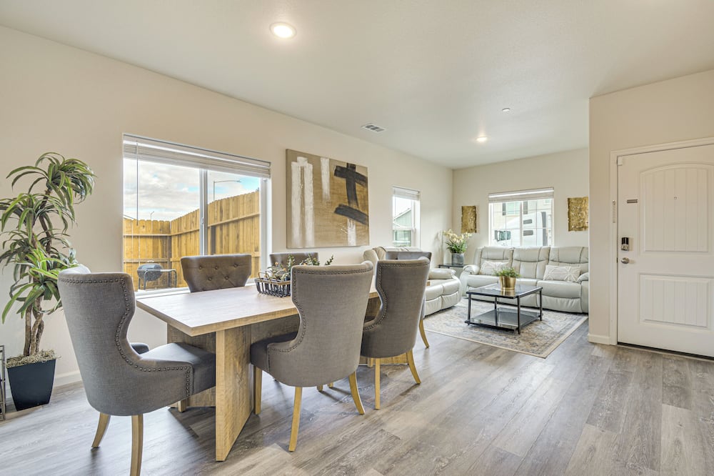 Chowchilla Home w/ Private Patio! - Planada, CA