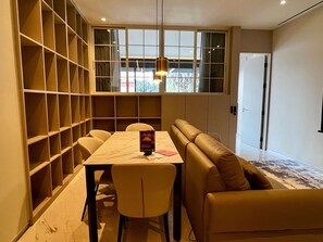 Apartment | 1 bedroom, Internet - w Prestigious 1BR w Modern Terrace in Polanco (Mexico City)