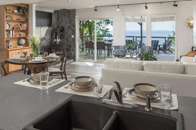 The Brow House with stunning views!