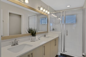 Ferienhaus, 4 Schlafzimmer | Badezimmer | Handtücher