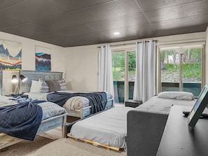 Condo, 2 Bedrooms | 2 bedrooms, laptop workspace, iron/ironing board, free WiFi - The Lift B107 2 Bedroom Condo (Breckenridge)