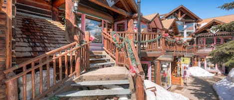 Townhome, 5 Bedrooms | Exterior