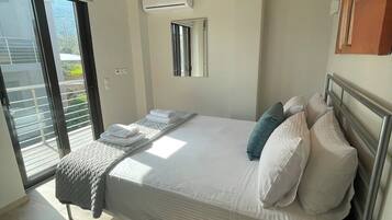 2 dormitorios, tabla de planchar con plancha, wifi y ropa de cama