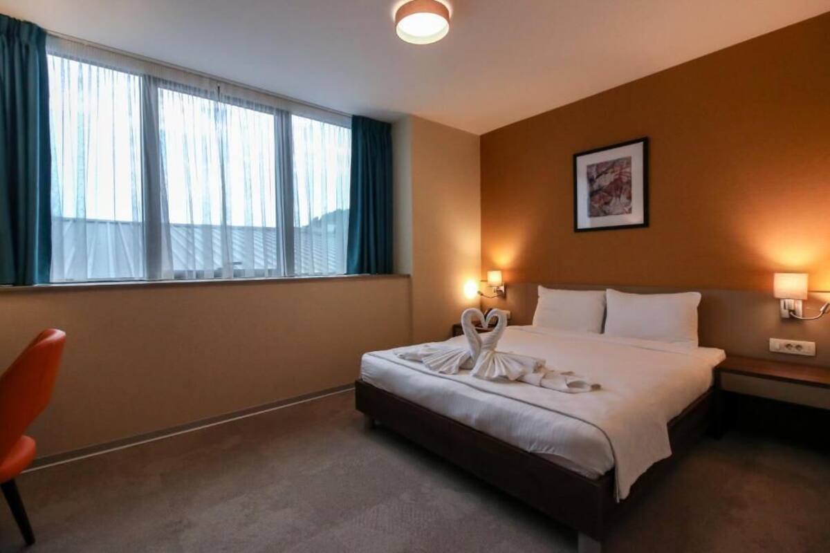 Basic Double Room