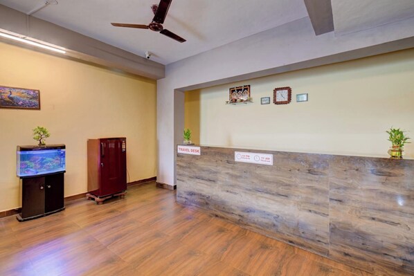Reception - Hotel SLA Inn - Mysore (Mysore)