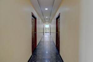 Interior - Hotel SLA Inn - Mysore (Mysore)