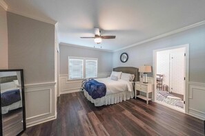 2 bedrooms, iron/ironing board, travel cot, WiFi